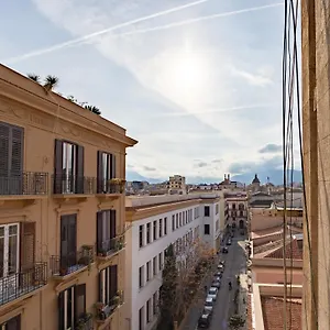 Bed & Breakfast Novecento, Palermo